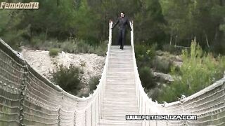 Fetish-Liza - Killer_crosses_the_bridge