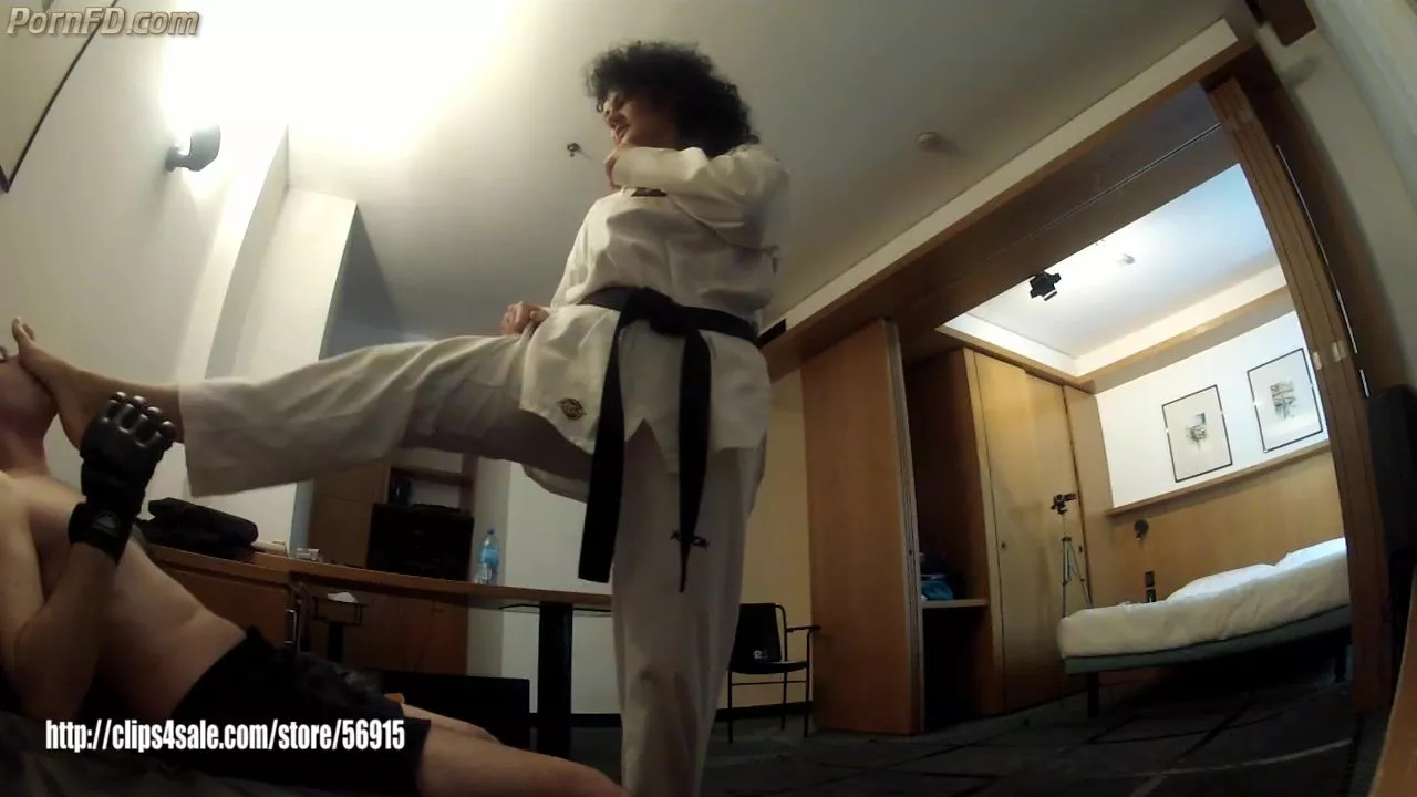 Taekwondo kicks foot fetish - FemdomVC