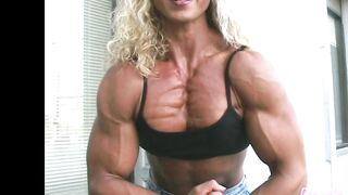 Muscle girl sexy flex