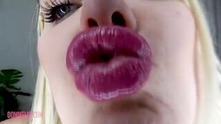 Dommelia - Pump It For Lips _ Ass!