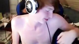 Danish Redhead+Viking Bi Boy - Camshow In US = Gudheadt 5 3