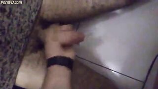 handjob for a stranger at a public restroom banheiro 4