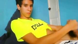 Latino Twink Shows Off When Jerking 4