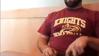 Bearded Bro Public Jerk Off in A Coffee Shop 4