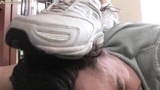 HeadUnderHeels - vid08050672