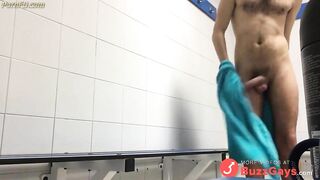 Drying off n wanking my cock at the pool lockerroom