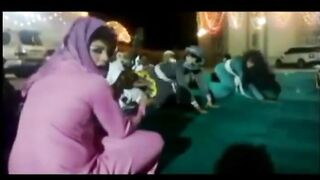 Omg! Thick Arab Women Twerking! (MUST WATCH)