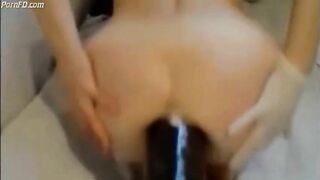 Anal Slut Playing on Webcam (complete)