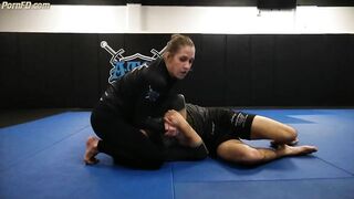 Headscissor chokehold scissorhold tutorial fitness girl vs man domination