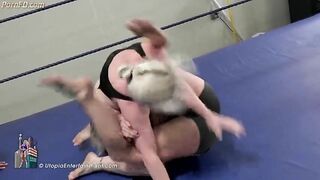 Warrior amazone wrestling VS anat and ava simone